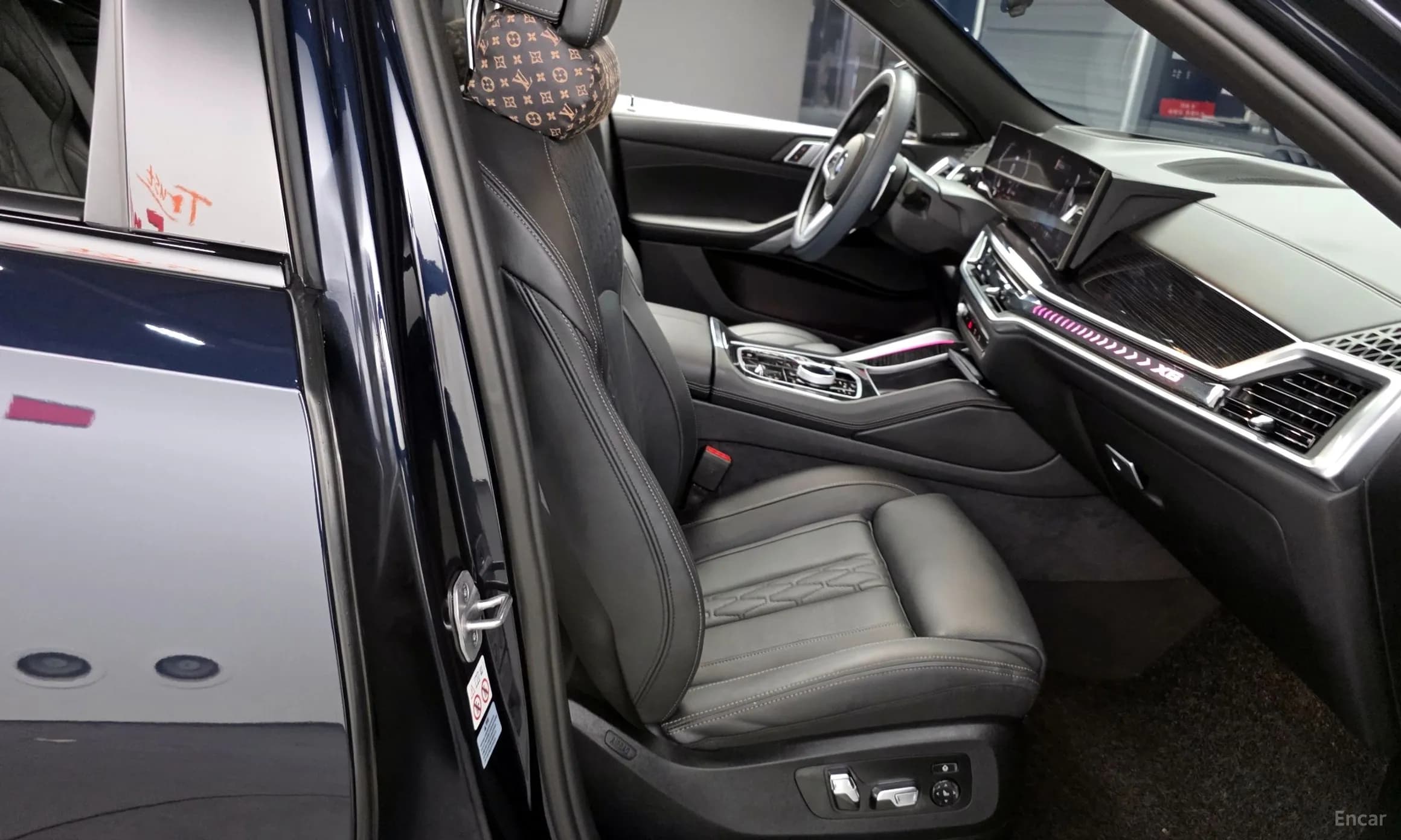 X6 (G06)