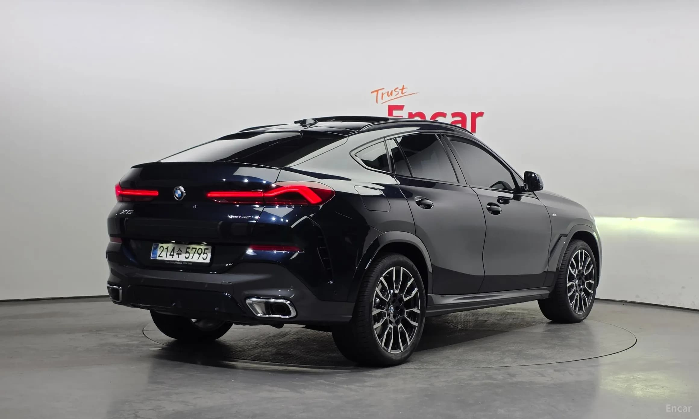 X6 (G06)