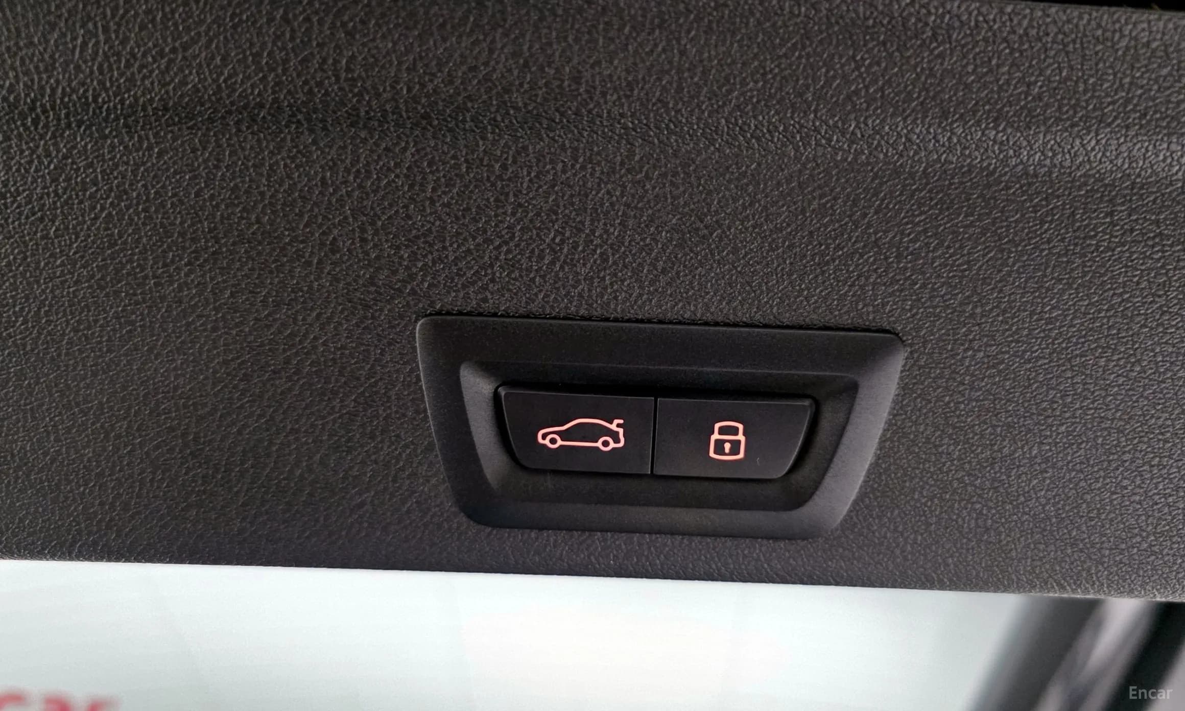 X6 (G06)