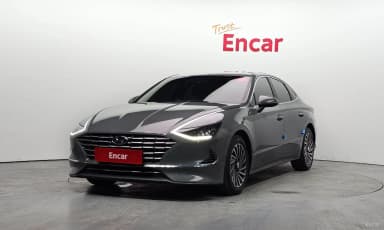 Sonata Hybrid (DN8)