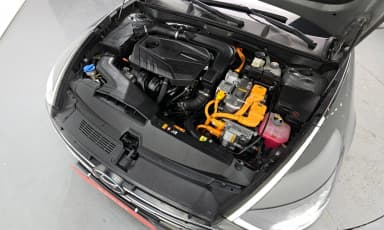 Sonata Hybrid (DN8)