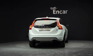 V60 Cross Country