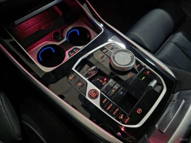 X7 (G07)