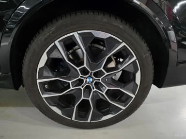 X7 (G07)