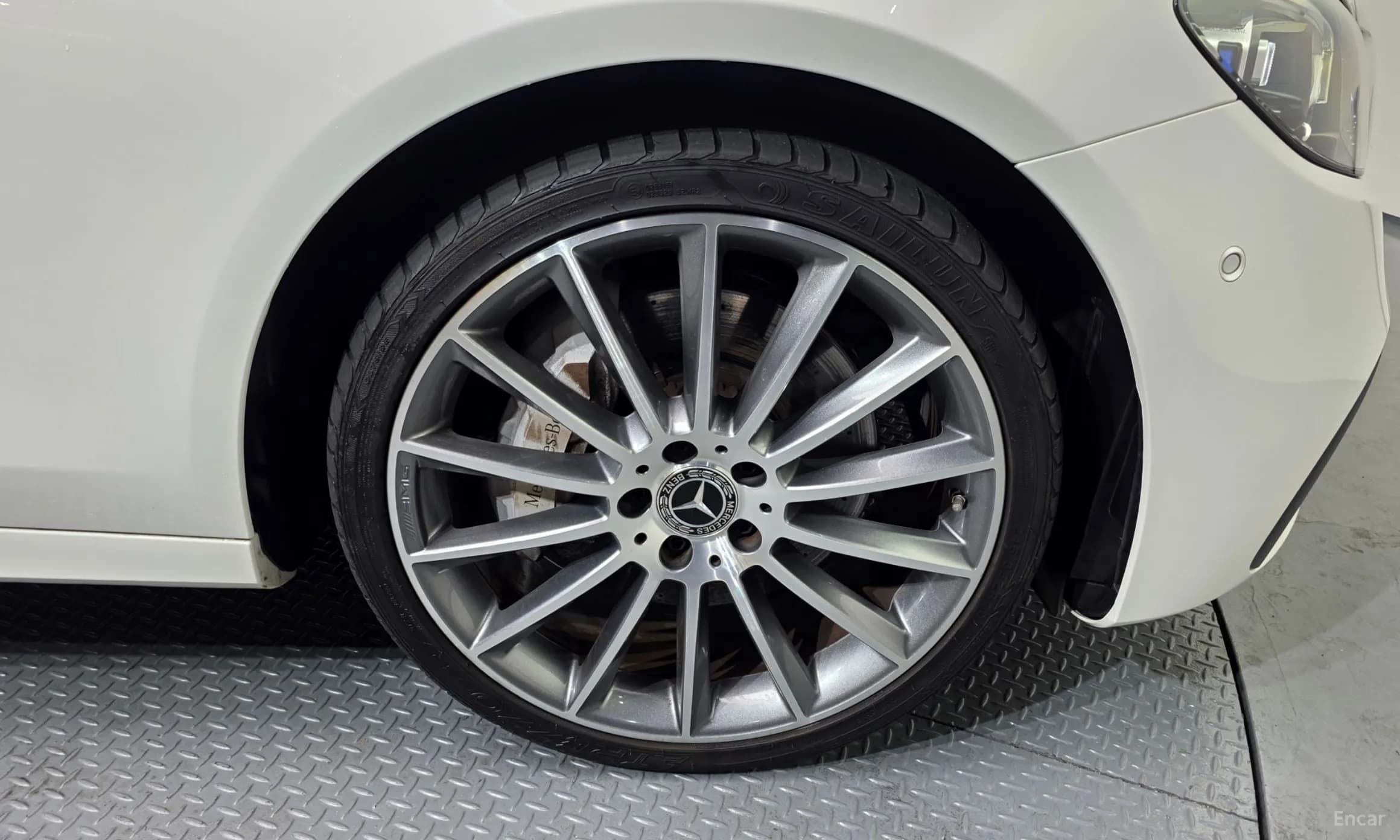 E-Class W213