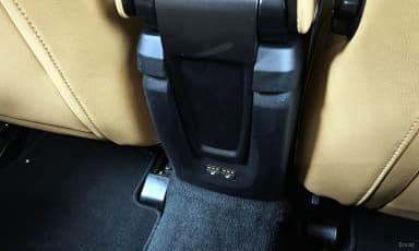 V40