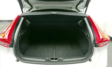 V40
