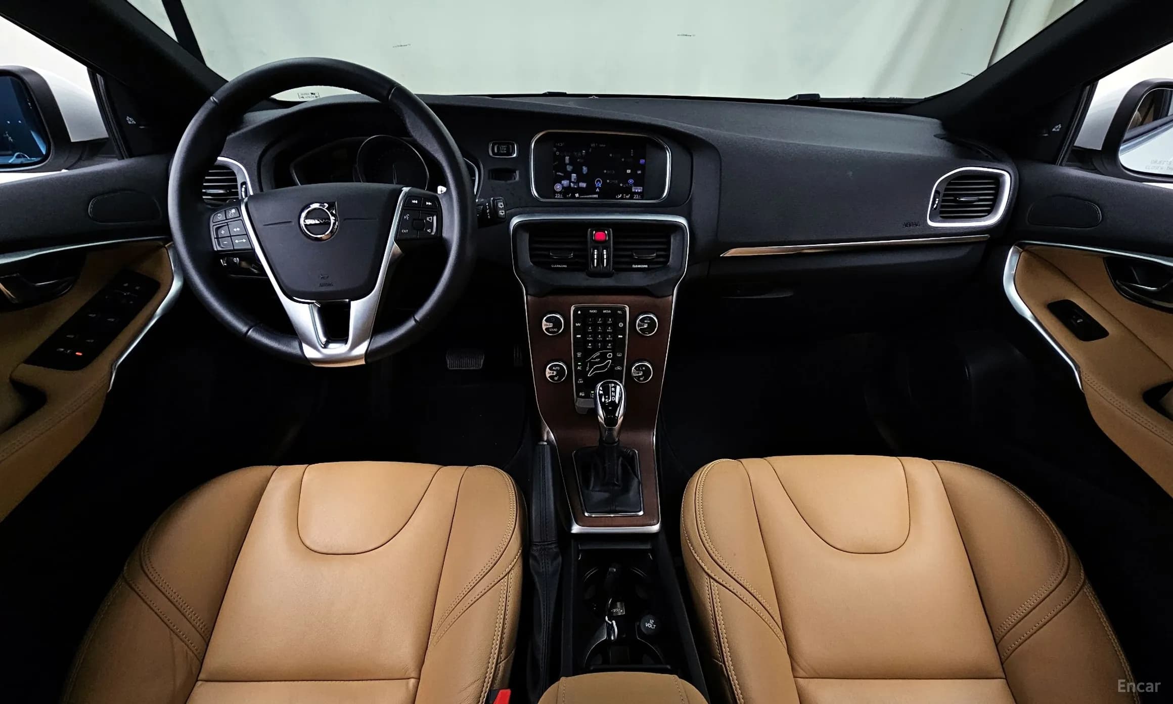 V40