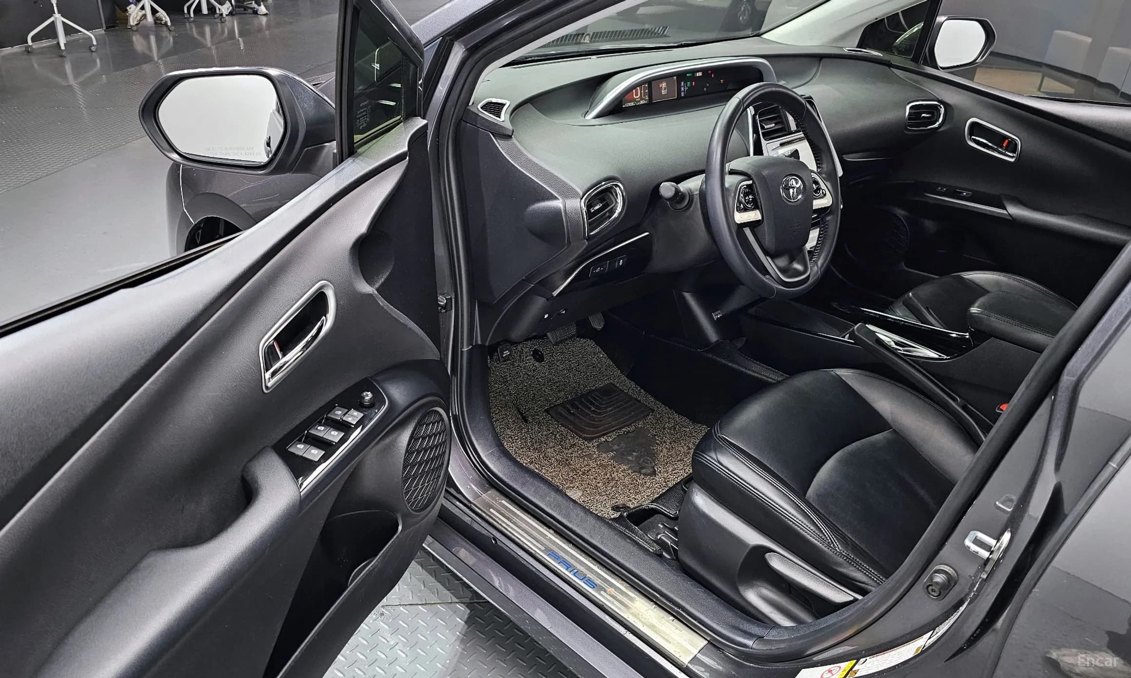 Prius 4th Generation