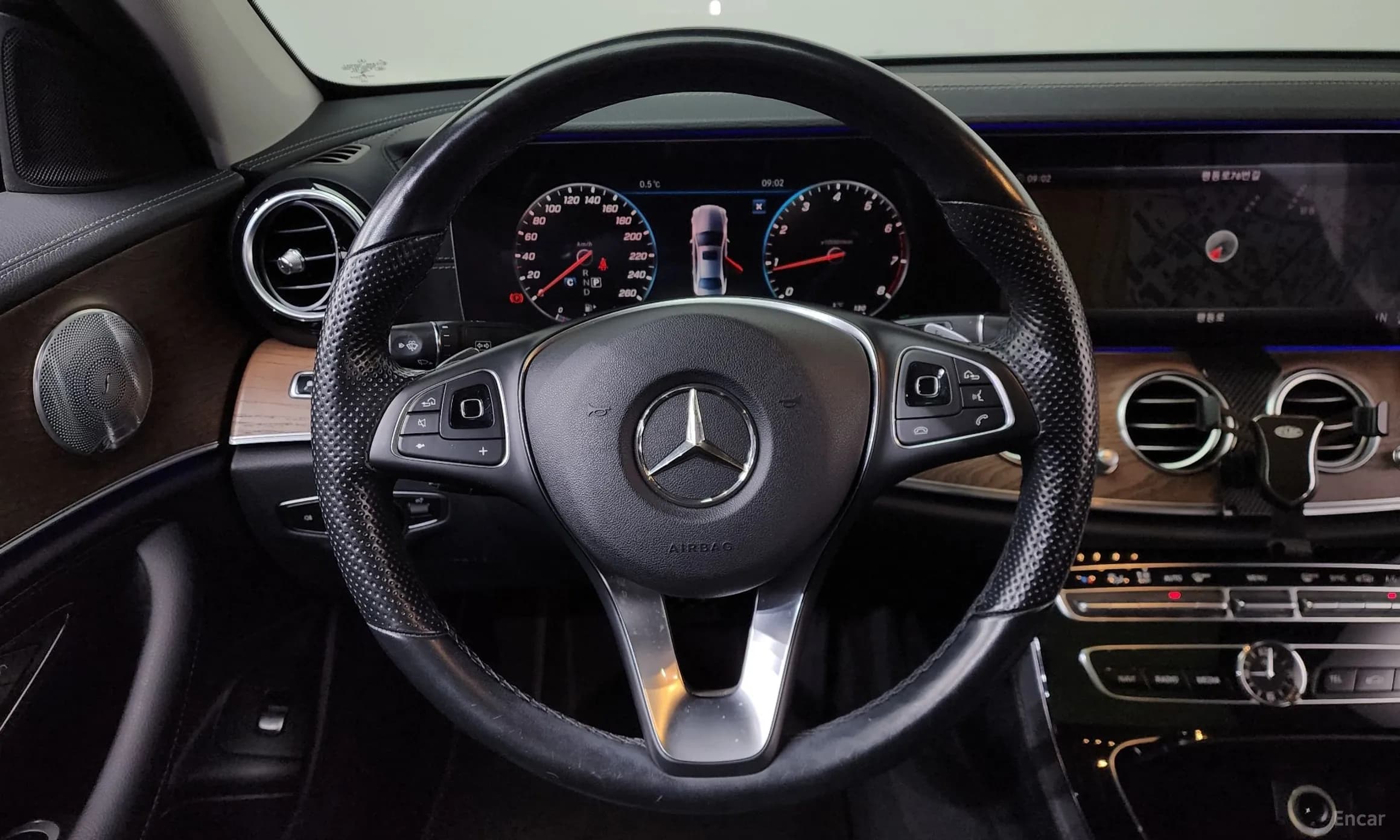 E-Class W213