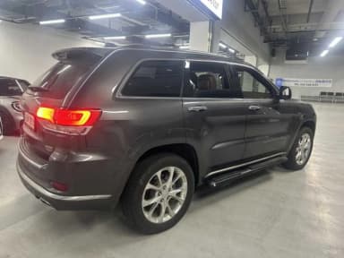 Grand Cherokee