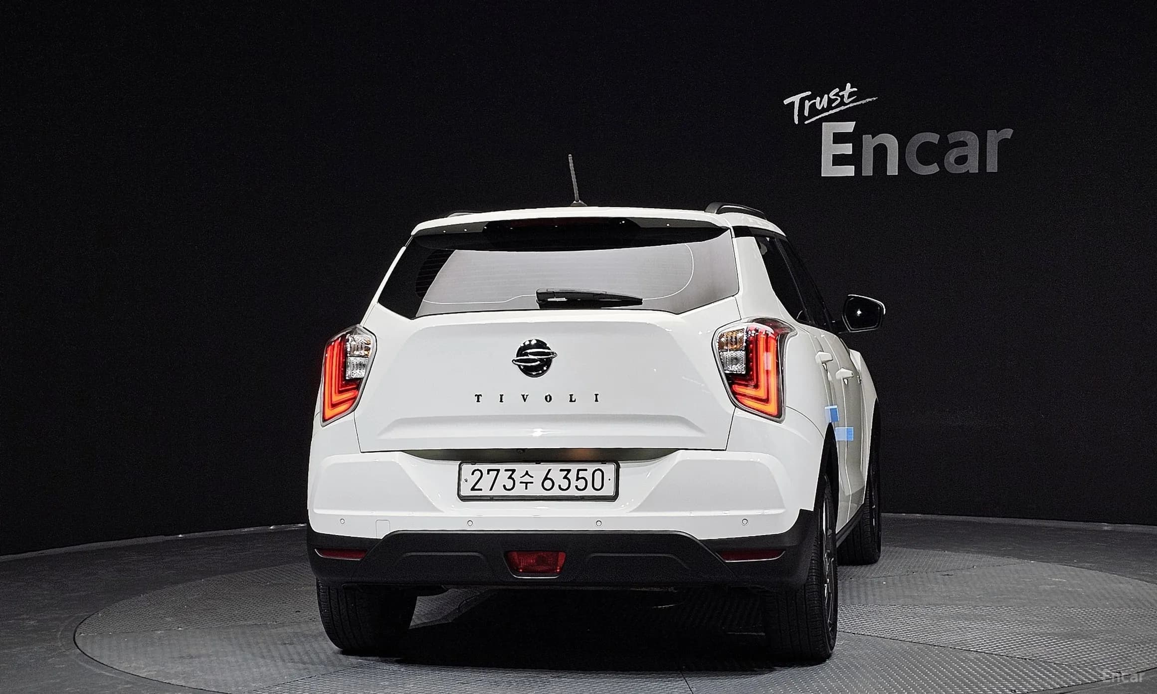 Berry New Tivoli