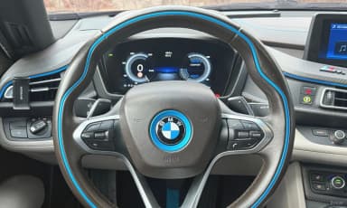 i8