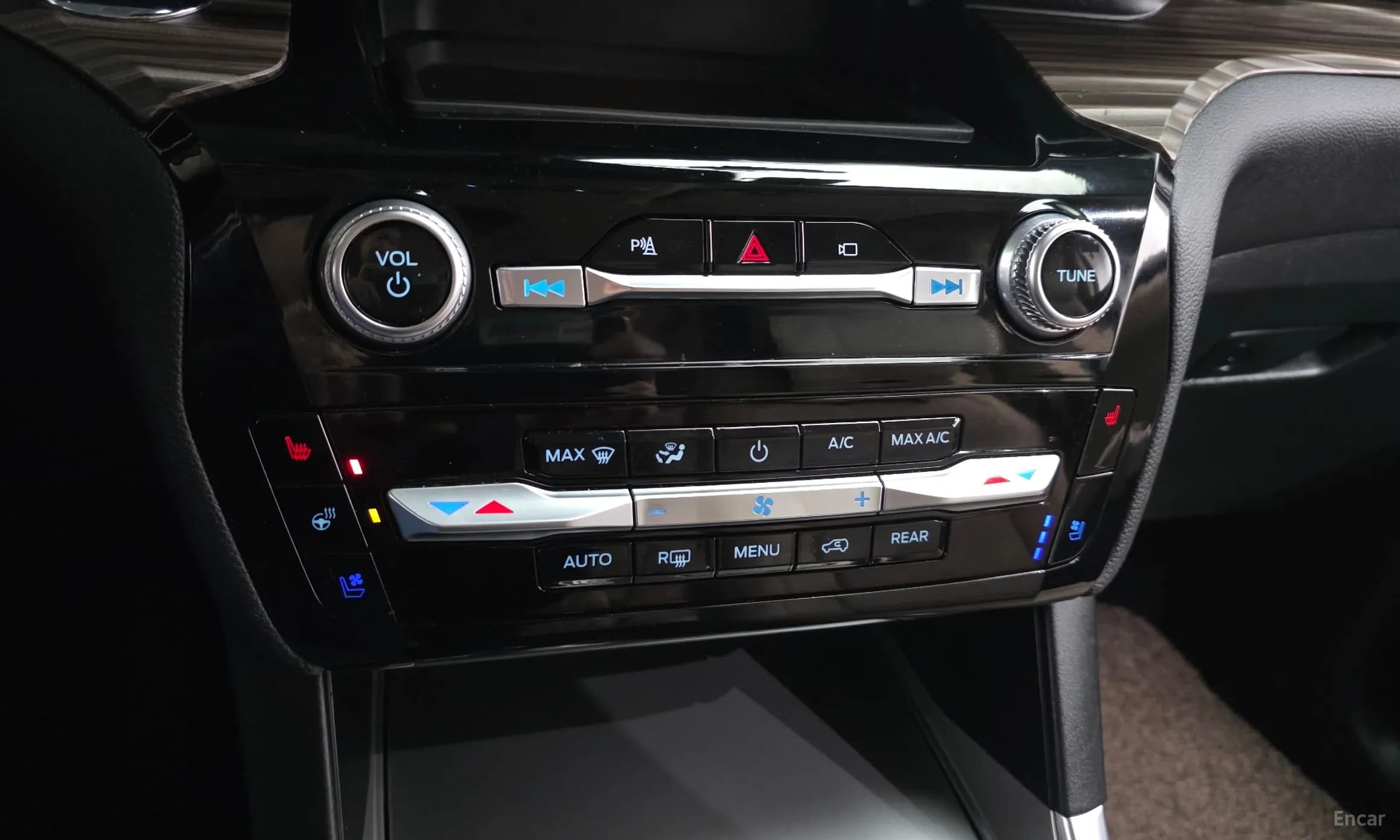 Explorer 6th Generation