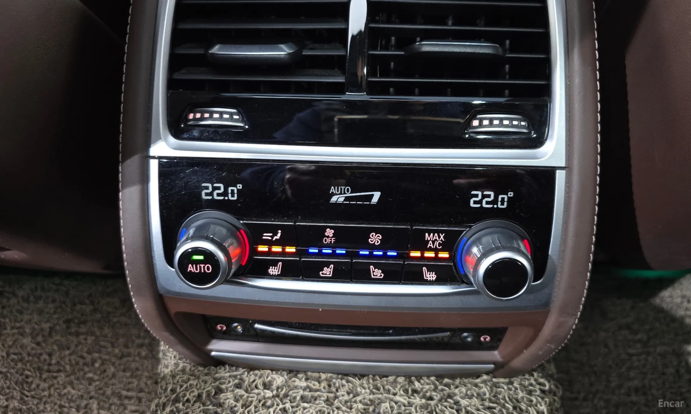7 Series (G11)