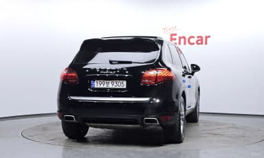 New Cayenne