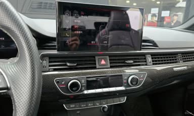 S4 (B9)