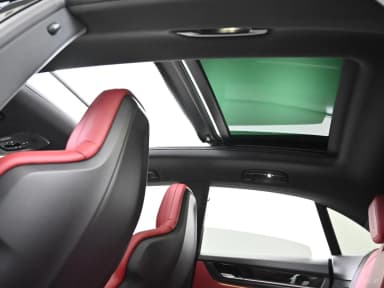 Macan EV