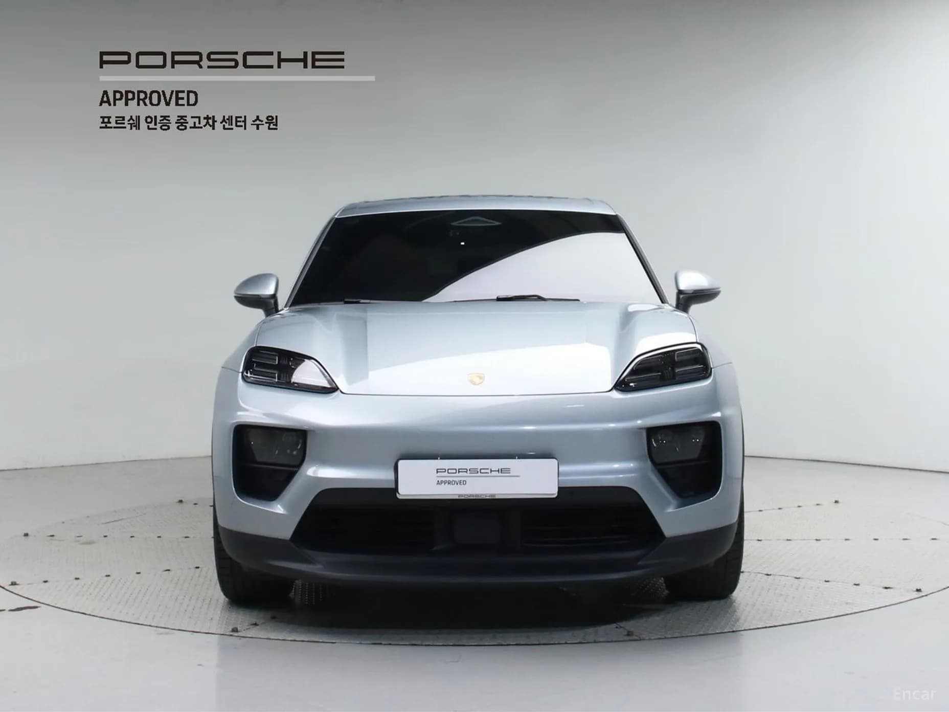 Macan EV