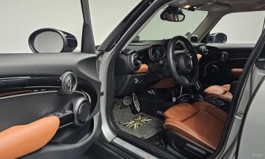 Cooper S