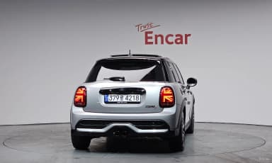 Cooper S