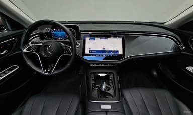 E-Class W214