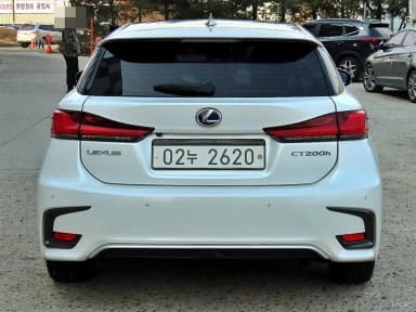 CT200h