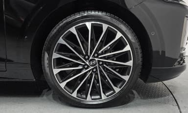 Grandeur Hybrid (GN7)