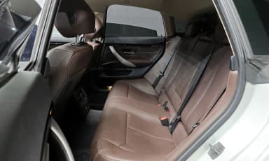 Series 4 (F32)