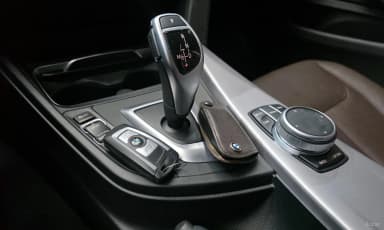 Series 4 (F32)