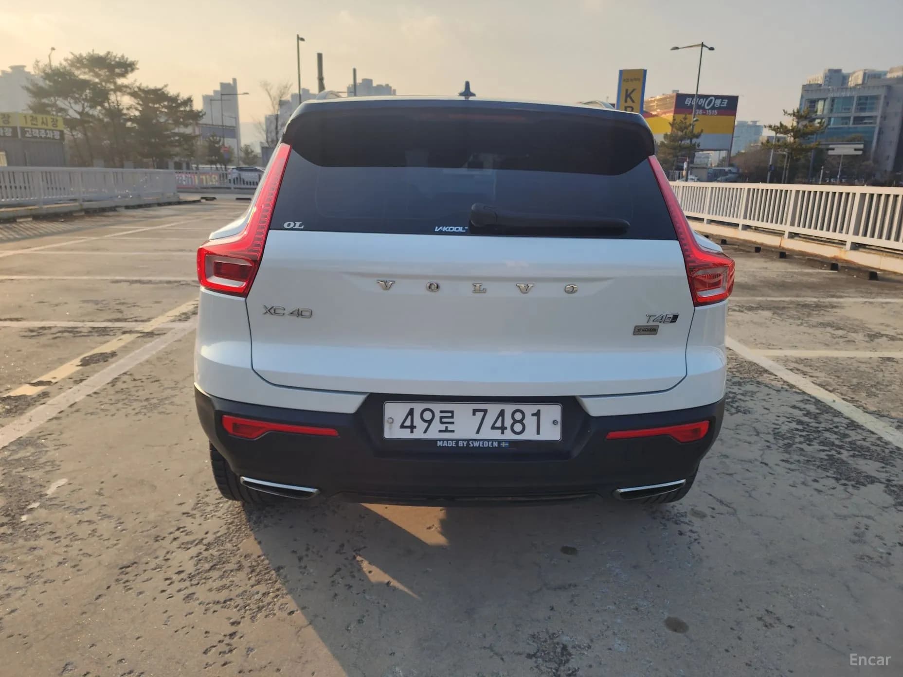 XC40