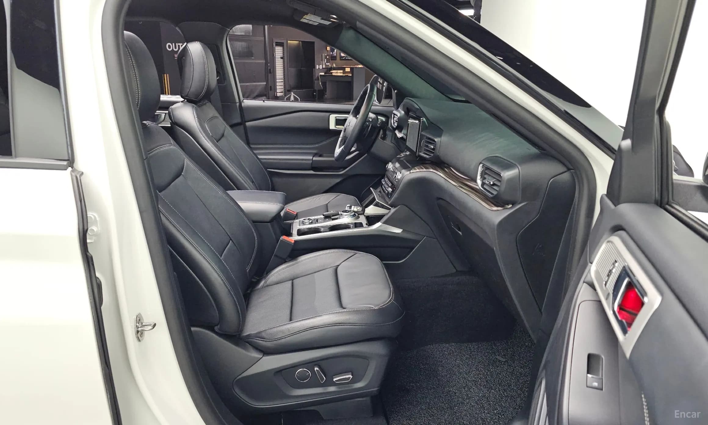 Explorer 6th Generation