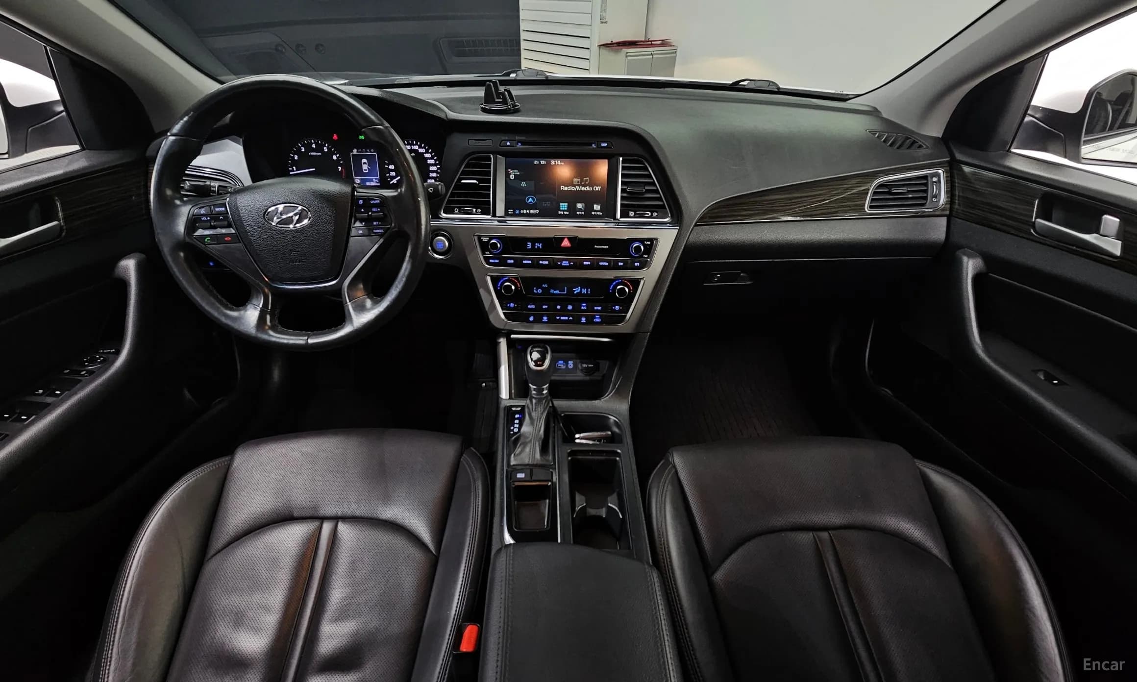 LF Sonata