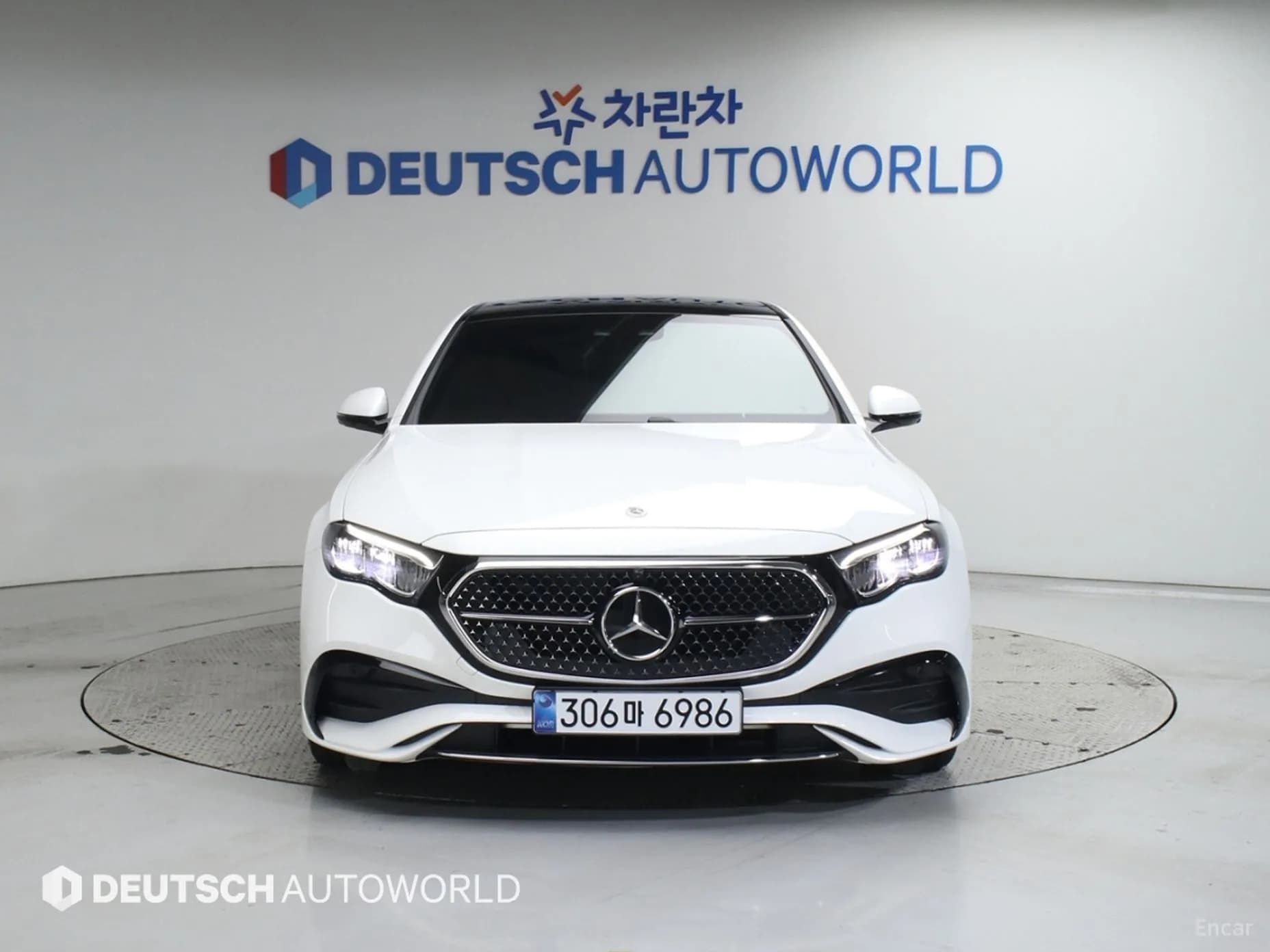 E-Class W214