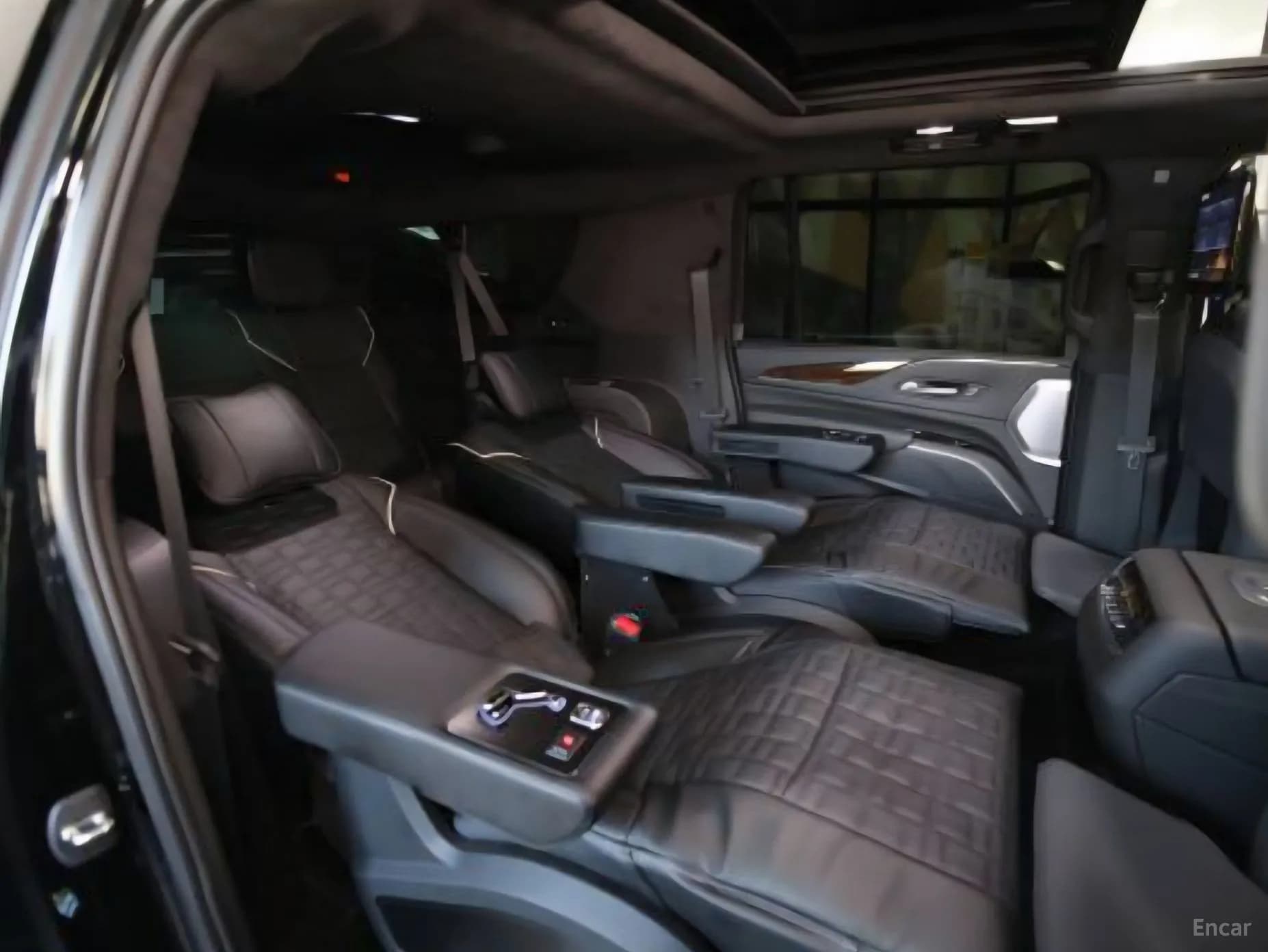 Escalade 5th Generation