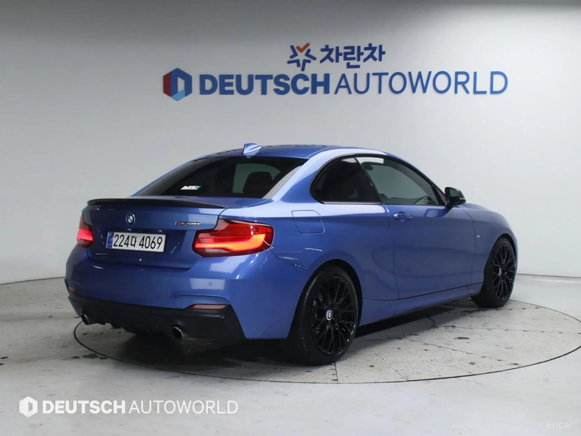 2 Series (F22)