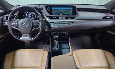 ES300h 7th Generation