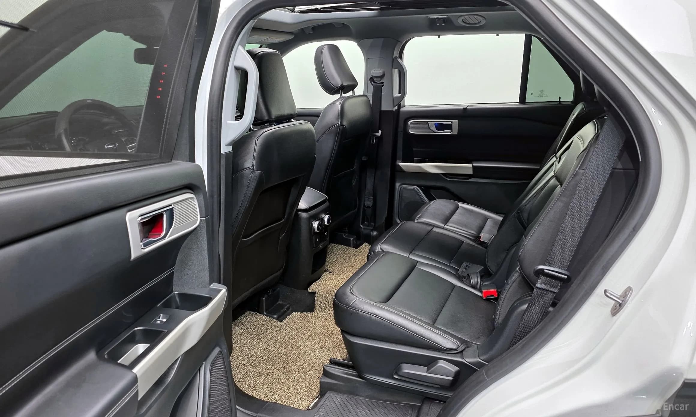 Explorer 6th Generation