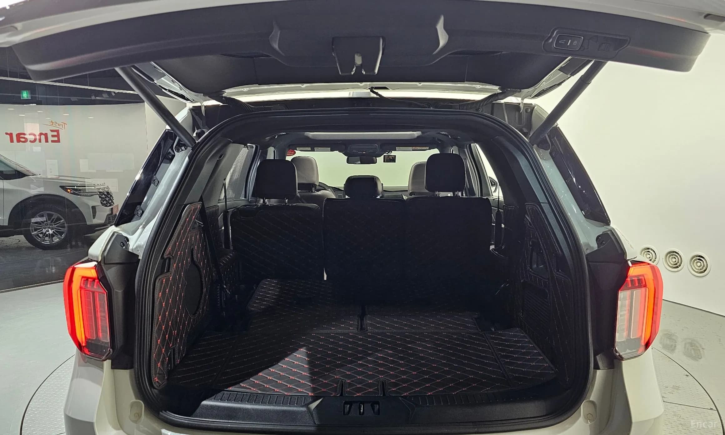 Explorer 6th Generation