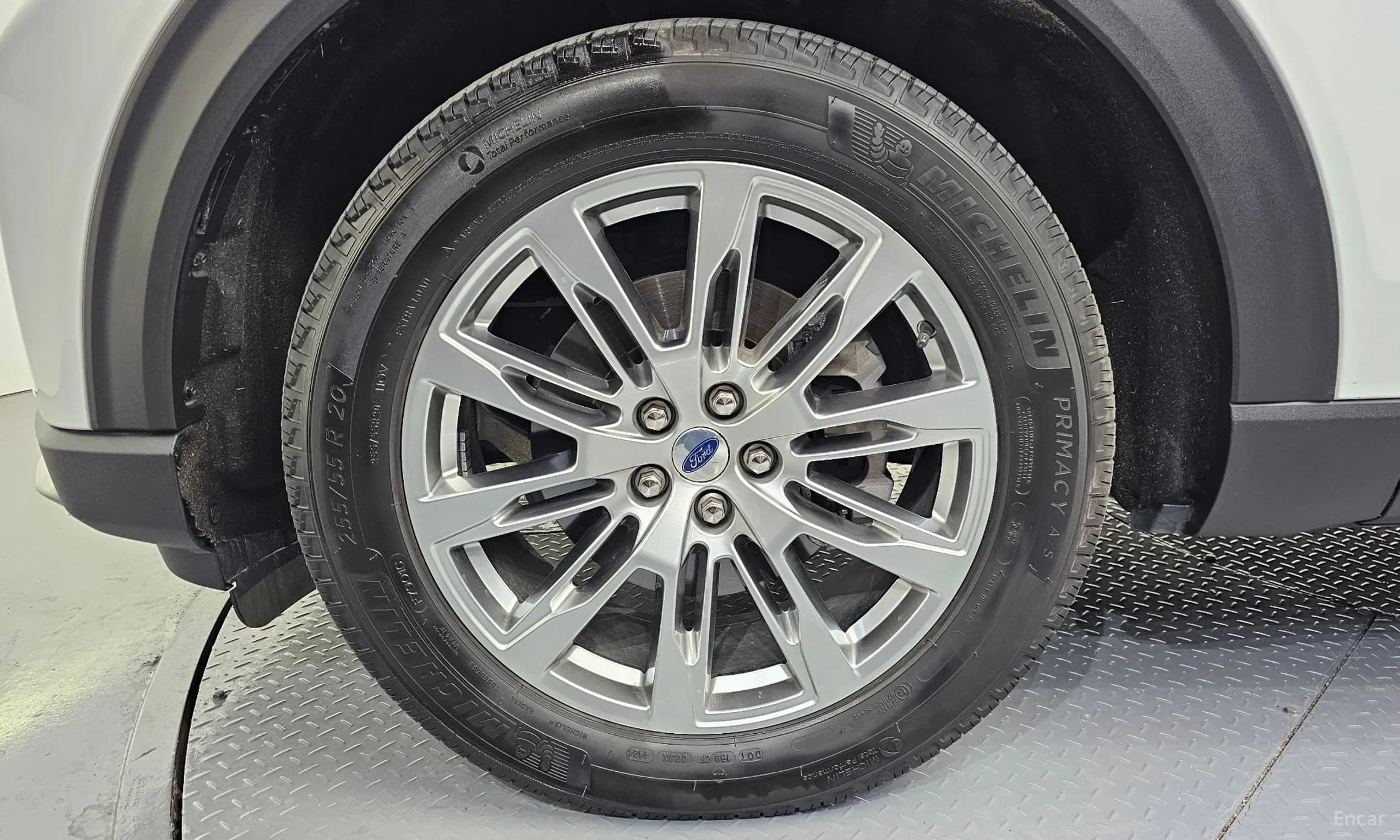 Explorer 6th Generation