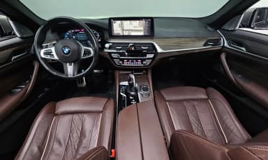 5 Series (G30)