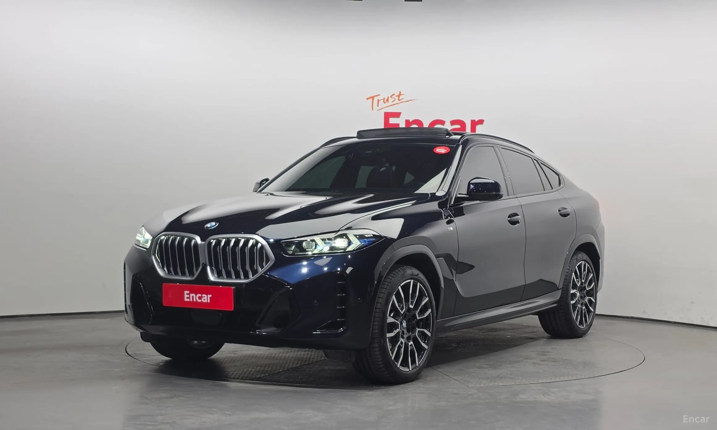 X6 (G06)