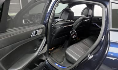X6 (G06)