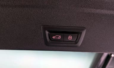 X6 (G06)