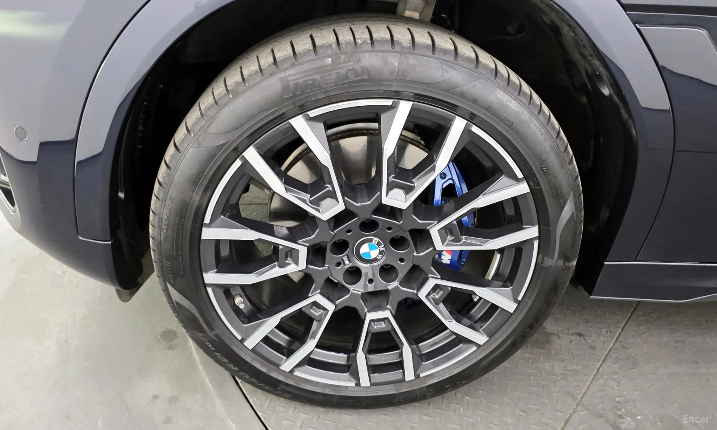 X6 (G06)