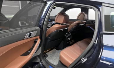 X6 (G06)