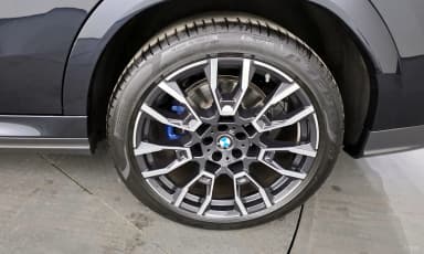 X6 (G06)