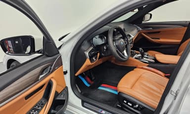 5 Series (G30)