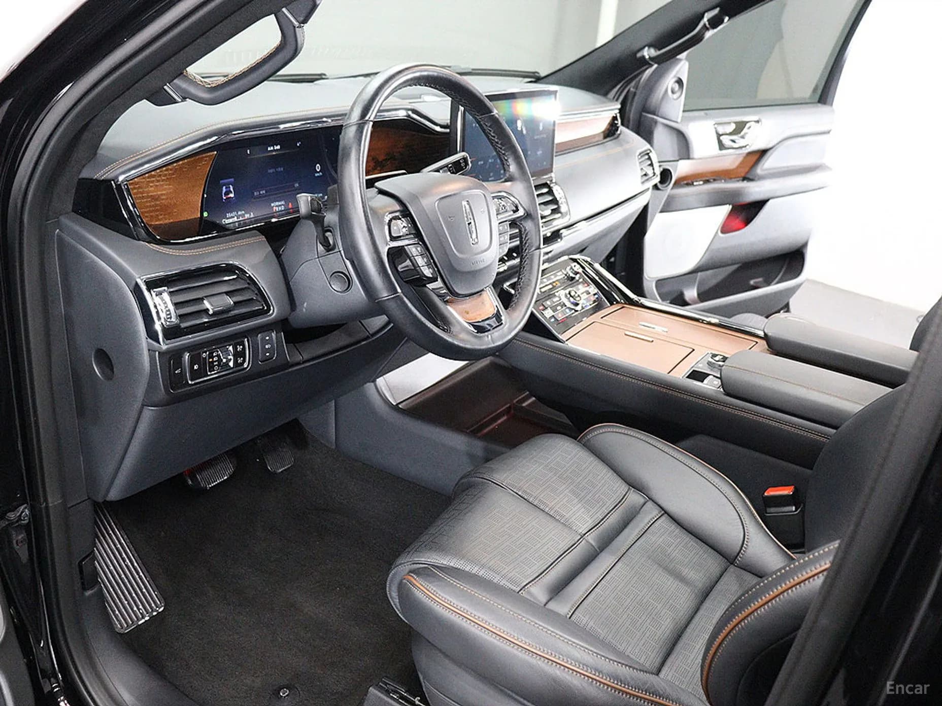 Navigator 4th generation