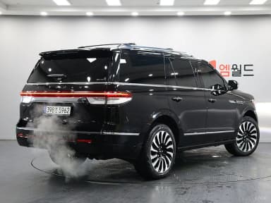 Navigator 4th generation